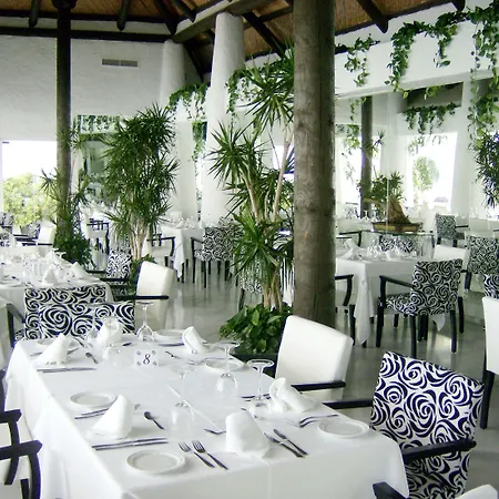 Albayzin Del Mar Hotel 4*