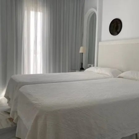 Hotel Albayzin Del Mar 4*