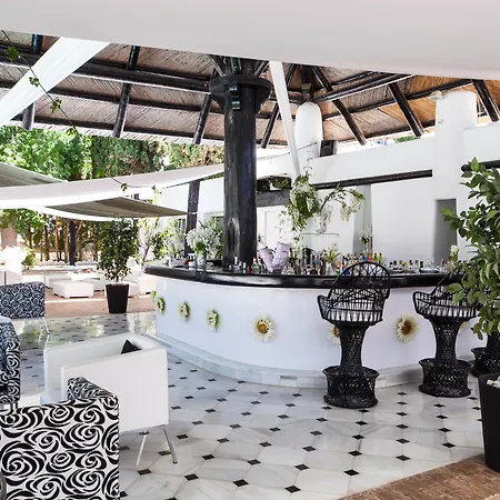 Albayzin Del Mar Hotel